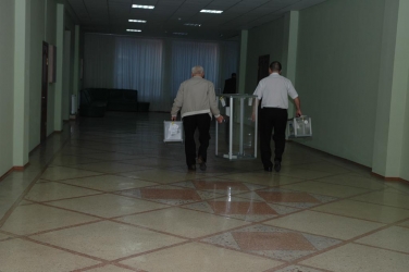 День тільки починається